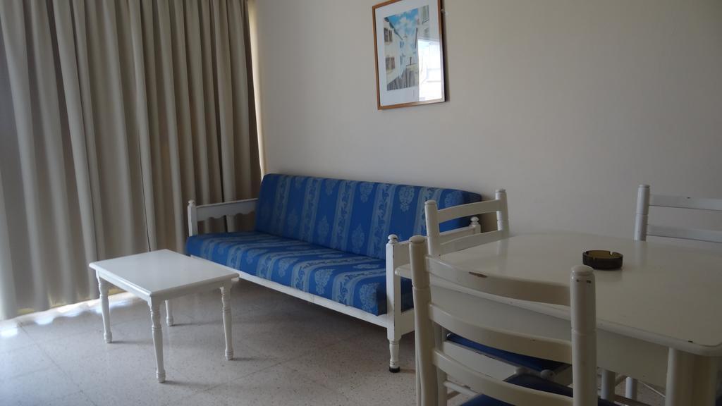 Klashiana Hotel Apartments 沃罗里尼 外观 照片