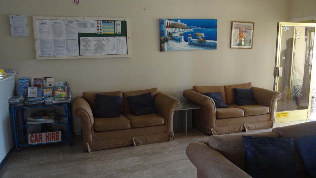 Klashiana Hotel Apartments 沃罗里尼 外观 照片