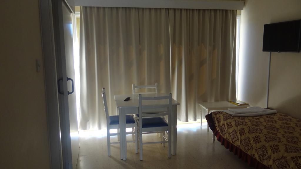 Klashiana Hotel Apartments 沃罗里尼 外观 照片