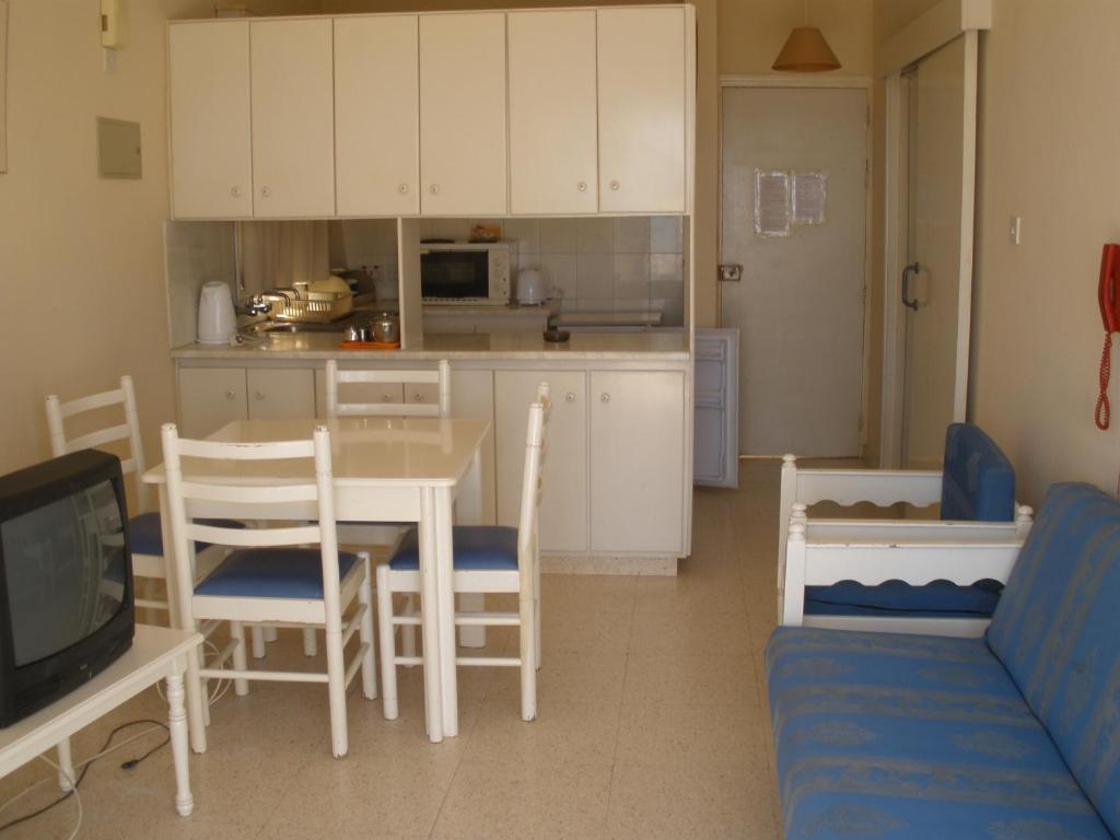 Klashiana Hotel Apartments 沃罗里尼 客房 照片